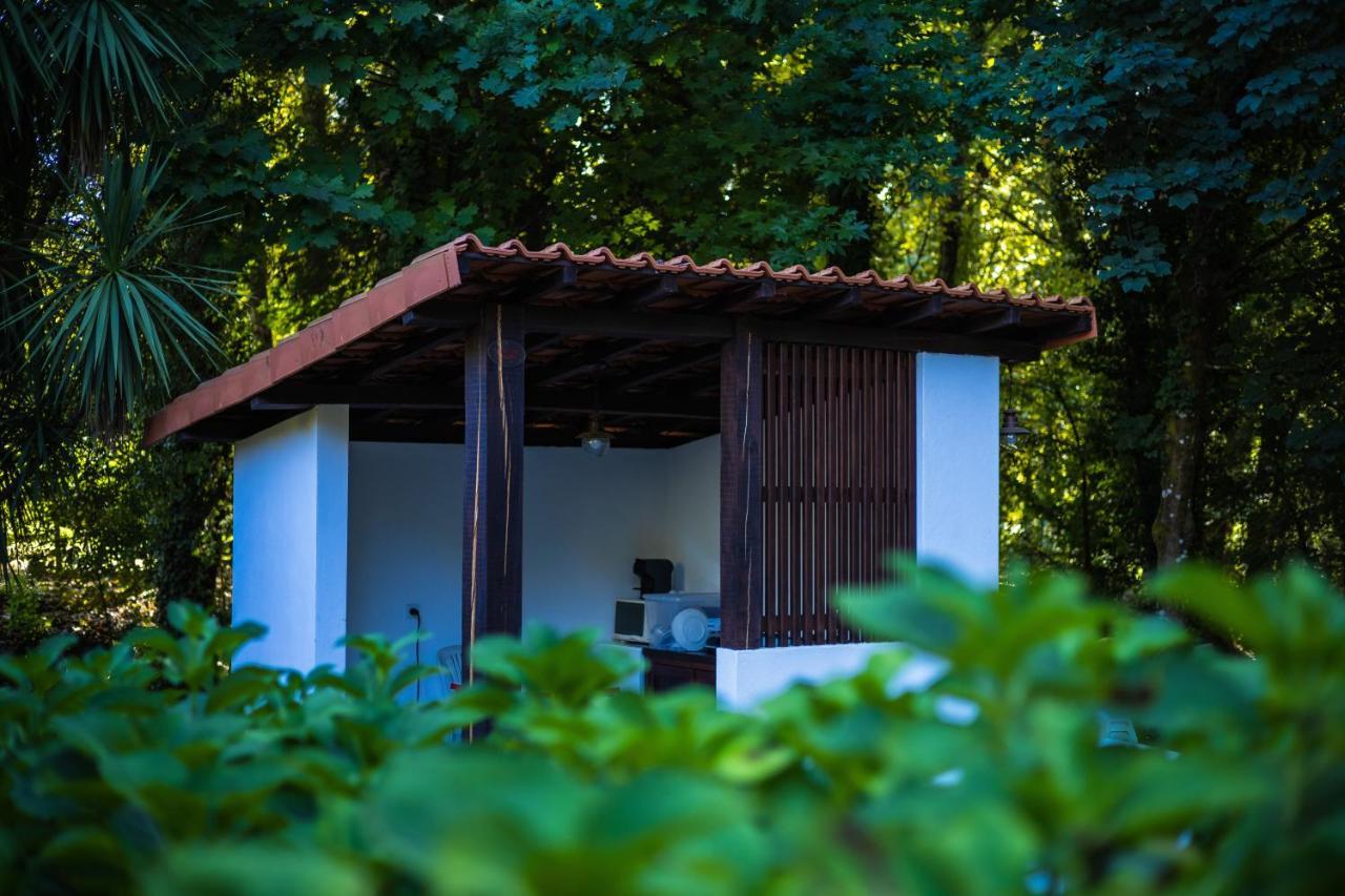 Quinta Da Chouza Agroturismo E Enoturismo Celorico De Basto Eksteriør billede